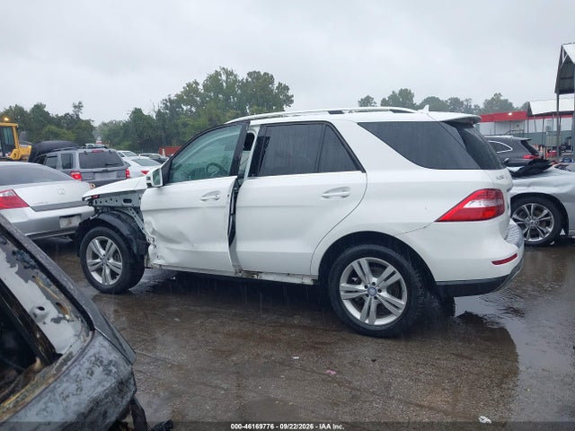 Продажа на аукционе авто 2015 Mercedes-benz Ml 350 4matic, vin: 4JGDA5HB6FA493375, номер лота: 46169776
