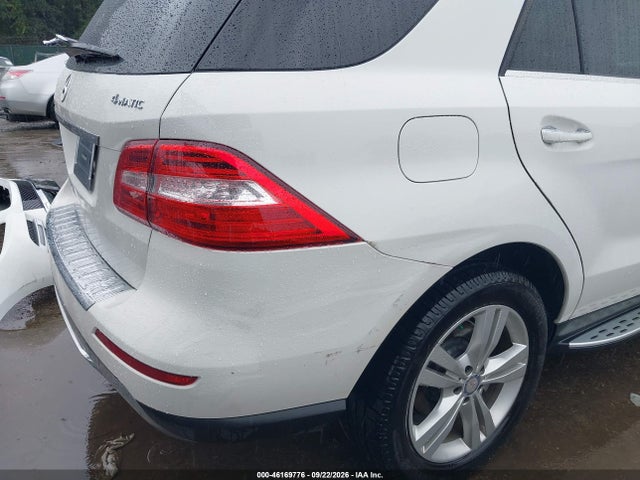 Продажа на аукционе авто 2015 Mercedes-benz Ml 350 4matic, vin: 4JGDA5HB6FA493375, номер лота: 46169776