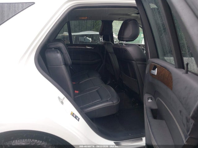 Продажа на аукционе авто 2015 Mercedes-benz Ml 350 4matic, vin: 4JGDA5HB6FA493375, номер лота: 46169776