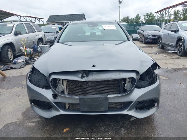 2017 Mercedes-benz C 300 4matic მანქანა იყიდება აუქციონზე, vin: WDDWF4KB7HR262285, აუქციონის ნომერი: 46169805