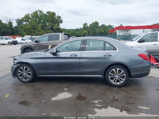 2017 Mercedes-benz C 300 4matic მანქანა იყიდება აუქციონზე, vin: WDDWF4KB7HR262285, აუქციონის ნომერი: 46169805