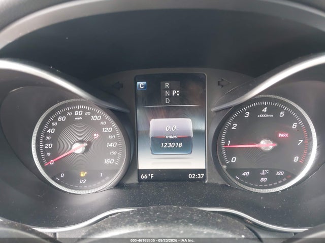 2017 Mercedes-benz C 300 4matic მანქანა იყიდება აუქციონზე, vin: WDDWF4KB7HR262285, აუქციონის ნომერი: 46169805