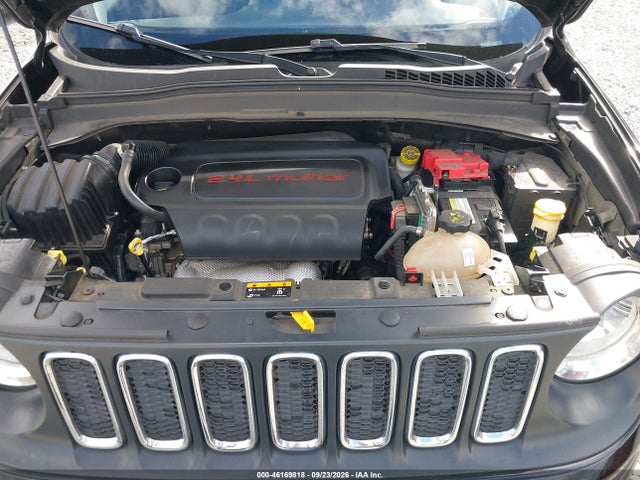 46169818 :رقم المزاد ، ZACCJBAB3JPH65799 vin ، 2018 Jeep Renegade Sport 4x4 مزاد بيع