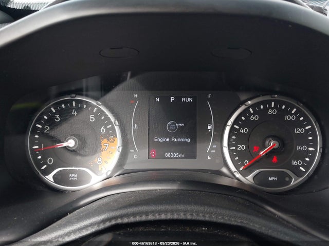 46169818 :رقم المزاد ، ZACCJBAB3JPH65799 vin ، 2018 Jeep Renegade Sport 4x4 مزاد بيع