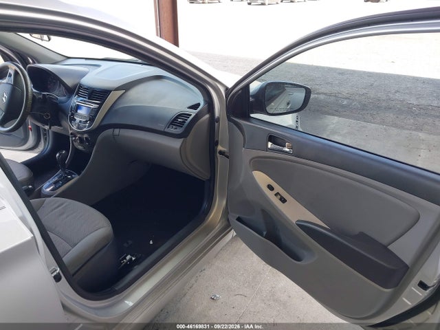 Продажа на аукционе авто 2014 Hyundai Accent Gls, vin: KMHCU4AE8EU620030, номер лота: 46169831
