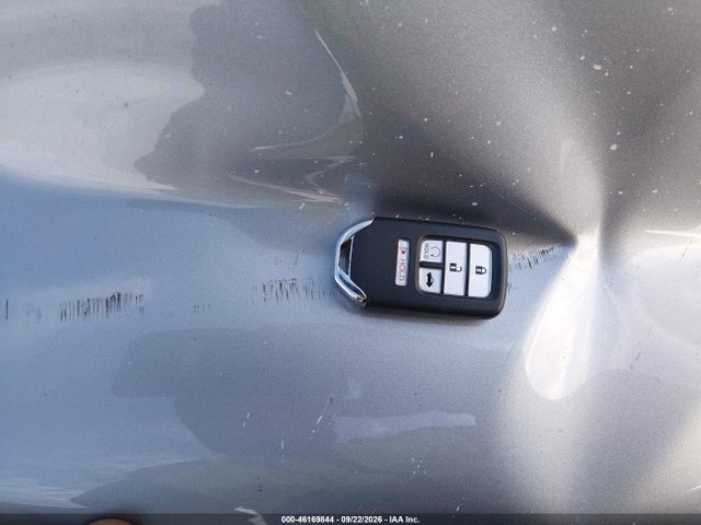 46169844 :رقم المزاد ، 1HGCR3F86HA033013 vin ، 2017 Honda Accord Ex-l V6 مزاد بيع