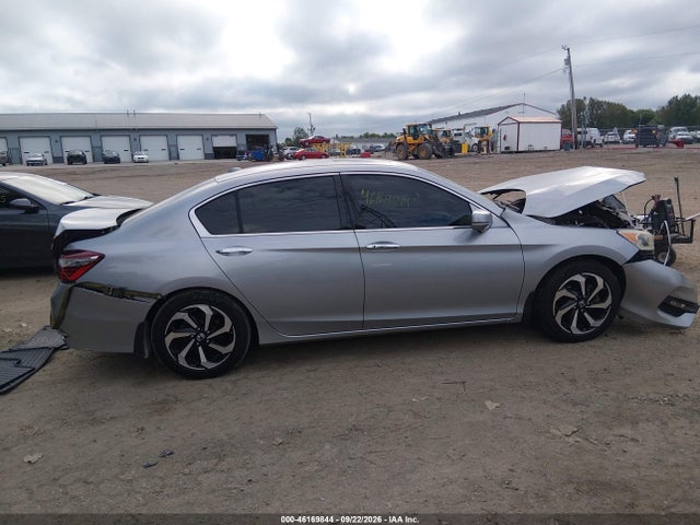 46169844 :رقم المزاد ، 1HGCR3F86HA033013 vin ، 2017 Honda Accord Ex-l V6 مزاد بيع