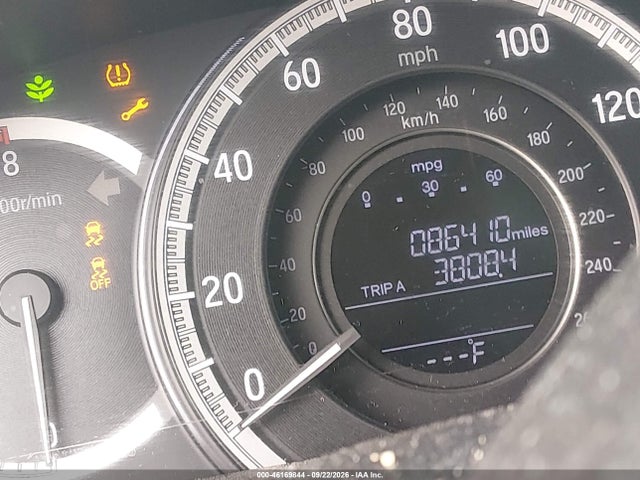 46169844 :رقم المزاد ، 1HGCR3F86HA033013 vin ، 2017 Honda Accord Ex-l V6 مزاد بيع