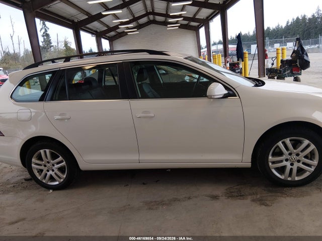 2013 Volkswagen Jetta Sportwagen 2.0l Tdi მანქანა იყიდება აუქციონზე, vin: 3VWPL7AJ5DM675056, აუქციონის ნომერი: 46169854