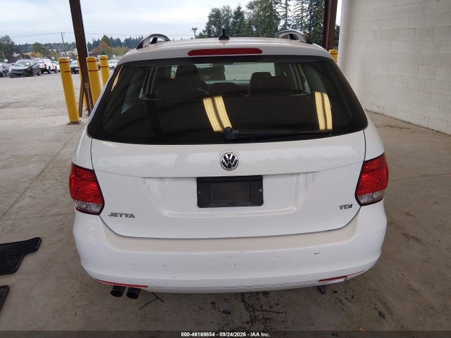 2013 Volkswagen Jetta Sportwagen 2.0l Tdi მანქანა იყიდება აუქციონზე, vin: 3VWPL7AJ5DM675056, აუქციონის ნომერი: 46169854