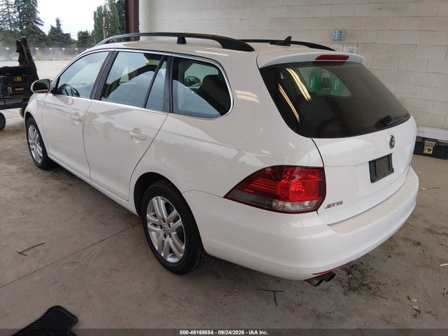 2013 Volkswagen Jetta Sportwagen 2.0l Tdi მანქანა იყიდება აუქციონზე, vin: 3VWPL7AJ5DM675056, აუქციონის ნომერი: 46169854