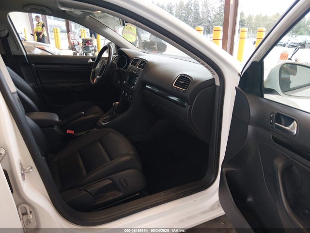 2013 Volkswagen Jetta Sportwagen 2.0l Tdi მანქანა იყიდება აუქციონზე, vin: 3VWPL7AJ5DM675056, აუქციონის ნომერი: 46169854