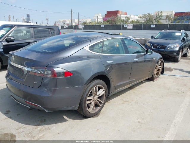 46169907 :رقم المزاد ، 5YJSA1H17EFP65059 vin ، 2014 Tesla Model S P85 مزاد بيع