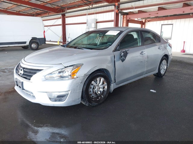Nissan Altima 2.5 S 2015 1N4AL3AP2FC144218 Image 2