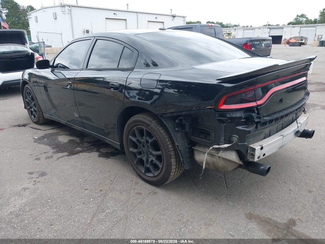 46169978 :رقم المزاد ، 2C3CDXFG7FH742483 vin ، 2015 Dodge Charger Se مزاد بيع