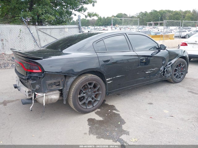 46169978 :رقم المزاد ، 2C3CDXFG7FH742483 vin ، 2015 Dodge Charger Se مزاد بيع