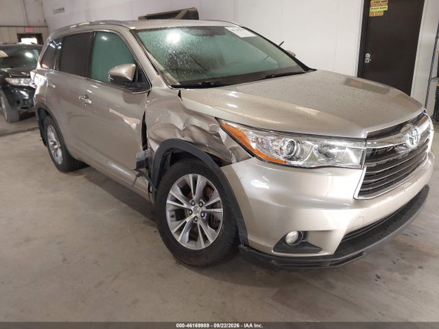 46169989 :رقم المزاد ، 5TDJKRFH3ES055188 vin ، 2014 Toyota Highlander Xle V6 مزاد بيع
