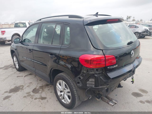 46169991 :رقم المزاد ، WVGAV7AX1HK027584 vin ، 2017 Volkswagen Tiguan 2.0t/2.0t S مزاد بيع