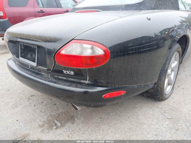 46170005 :رقم المزاد ، SAJGX204XXC040315 vin ، 1999 Jaguar Xk8 مزاد بيع