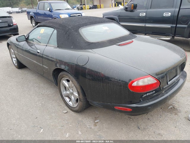 46170005 :رقم المزاد ، SAJGX204XXC040315 vin ، 1999 Jaguar Xk8 مزاد بيع