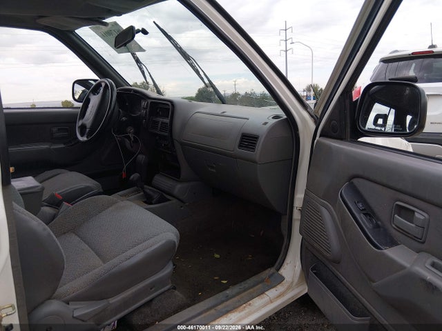 1997 Isuzu Rodeo Ls 3.2l/s 3.2l მანქანა იყიდება აუქციონზე, vin: 4S2CM58V4V4327861, აუქციონის ნომერი: 46170011