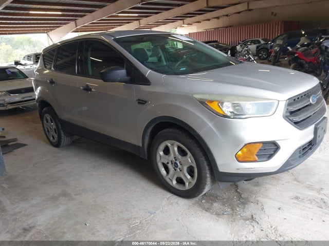 Продаж на аукціоні авто 2017 Ford Escape S, vin: 1FMCU0F7XHUB95420, номер лоту: 46170044
