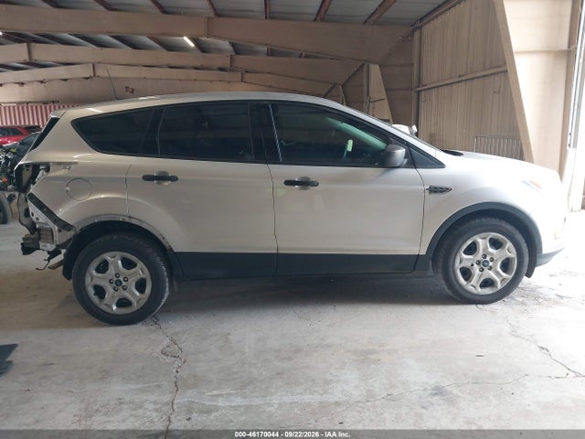 Продаж на аукціоні авто 2017 Ford Escape S, vin: 1FMCU0F7XHUB95420, номер лоту: 46170044