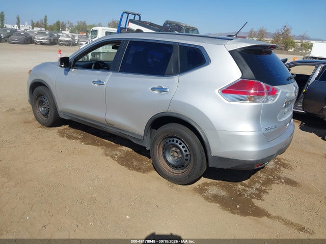 Nissan ROGUE S 2015 KNMAT2MT6FP585629 Image 3