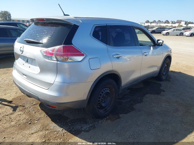 Nissan ROGUE S 2015 KNMAT2MT6FP585629 Image 4