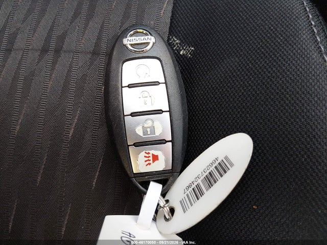 46170050 :رقم المزاد ، JN8AT2MT7HW391009 vin ، 2017 Nissan Rogue Sv مزاد بيع