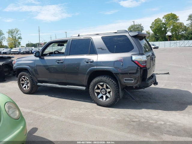2017 Toyota 4runner Trd Off Road Premium მანქანა იყიდება აუქციონზე, vin: JTEBU5JRXH5464303, აუქციონის ნომერი: 46170064