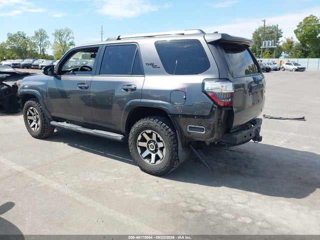 2017 Toyota 4runner Trd Off Road Premium მანქანა იყიდება აუქციონზე, vin: JTEBU5JRXH5464303, აუქციონის ნომერი: 46170064
