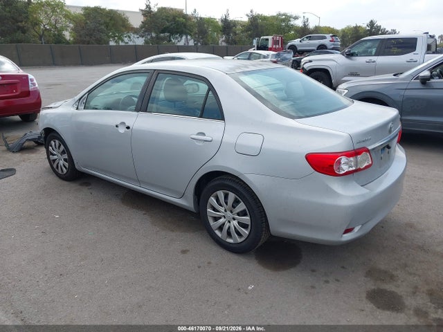 2013 Toyota Corolla Le მანქანა იყიდება აუქციონზე, vin: 2T1BU4EE7DC091112, აუქციონის ნომერი: 46170070