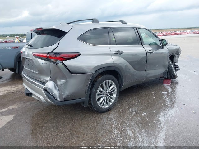 Aukcja sprzedaży 2026 Toyota Highlander Hybrid Platinum, vin: 5TDEBRCH2TS711884, numer aukcji: 46170072