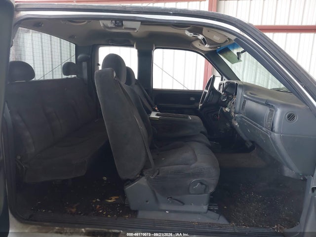 46170073 :رقم المزاد ، 2GCEC19T7Y1275168 vin ، 2000 Chevrolet Silverado 1500 Ls مزاد بيع