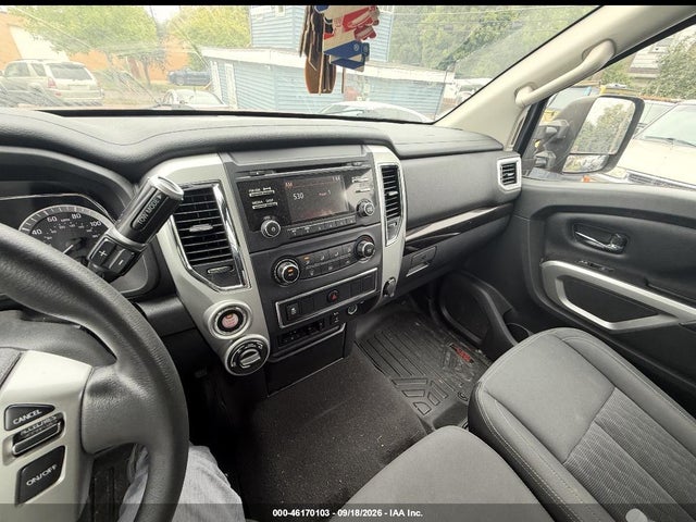 46170103 :رقم المزاد ، 1N6BA1F3XHN529609 vin ، 2017 Nissan Titan Xd Sv Diesel مزاد بيع