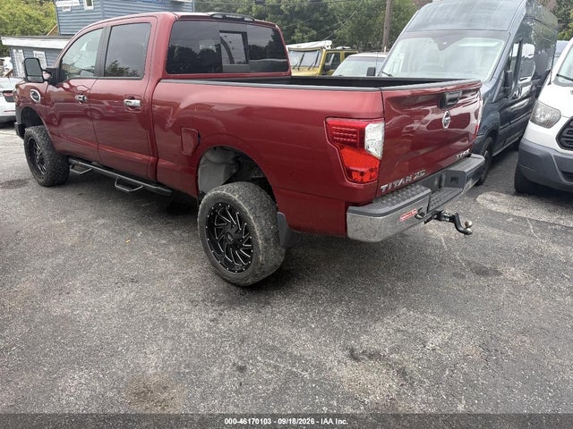 46170103 :رقم المزاد ، 1N6BA1F3XHN529609 vin ، 2017 Nissan Titan Xd Sv Diesel مزاد بيع