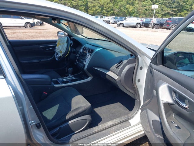 46170106 :رقم المزاد ، 1N4AL3AP5FC577449 vin ، 2015 Nissan Altima 2.5 S مزاد بيع