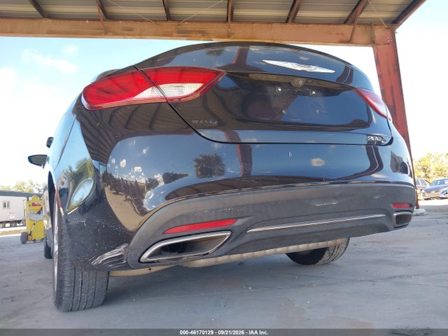 Продажа на аукционе авто 2015 Chrysler 200 C, vin: 1C3CCCCG3FN663576, номер лота: 46170129
