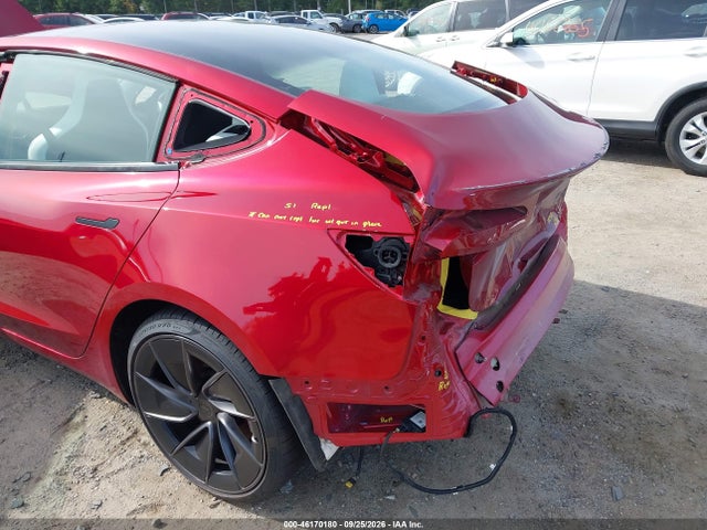 2025 Tesla Model 3 Performance All-wheel Drive მანქანა იყიდება აუქციონზე, vin: 5YJ3E1ET5SF926387, აუქციონის ნომერი: 46170180