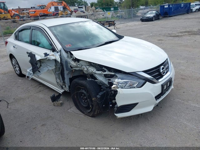 46170188 :رقم المزاد ، 1N4AL3AP5JC136493 vin ، 2018 Nissan Altima 2.5 S مزاد بيع