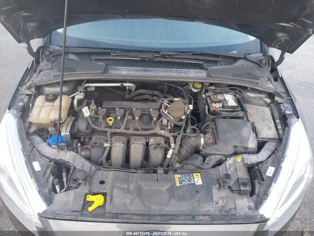 2015 Ford Focus Se მანქანა იყიდება აუქციონზე, vin: 1FADP3F2XFL255579, აუქციონის ნომერი: 46170192