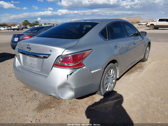 Nissan Altima 2.5 S 2015 1N4AL3AP3FN321928 Image 4