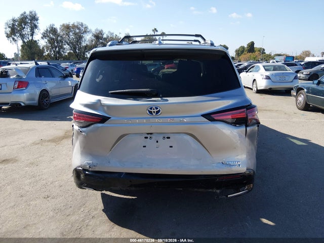 5TDZSKFCXRS142638 Toyota Sienna Limited
