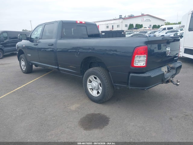 46170253 :رقم المزاد ، 3C63R3GJ0LG195186 vin ، 2020 Ram 3500 Tradesman  4x4 8' Box مزاد بيع