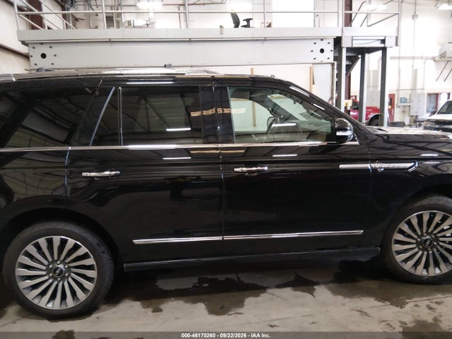 Lincoln Navigator Reserve 2019 5LMJJ2LTXKEL17785 Image 14
