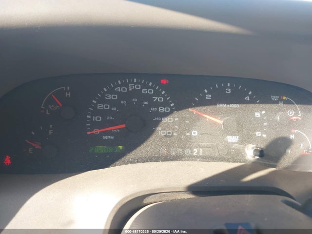46170325 :رقم المزاد ، 1FTNW21L04ED84105 vin ، 2004 Ford F-250 Lariat/xl/xlt مزاد بيع