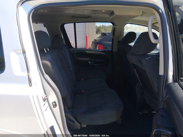 2011 Nissan Armada Sv მანქანა იყიდება აუქციონზე, vin: 5N1BA0ND4BN616593, აუქციონის ნომერი: 46170340