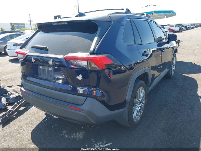 Toyota Rav4 Xle Premium 2021 JTMC1RFV4MJ022701 Image 4