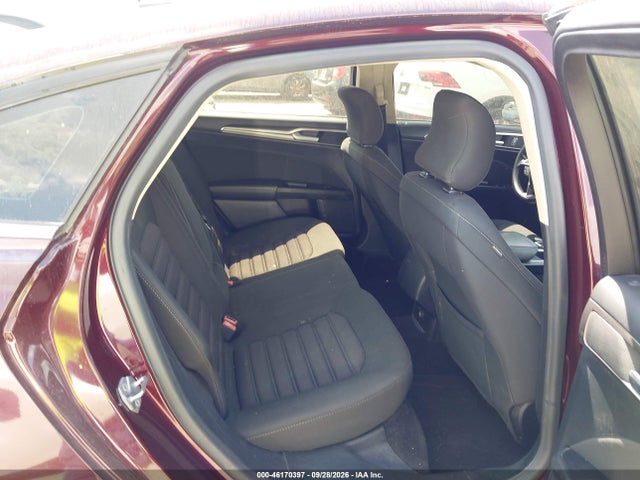 46170397 :رقم المزاد ، 3FA6P0HD0HR320370 vin ، 2017 Ford Fusion Se مزاد بيع